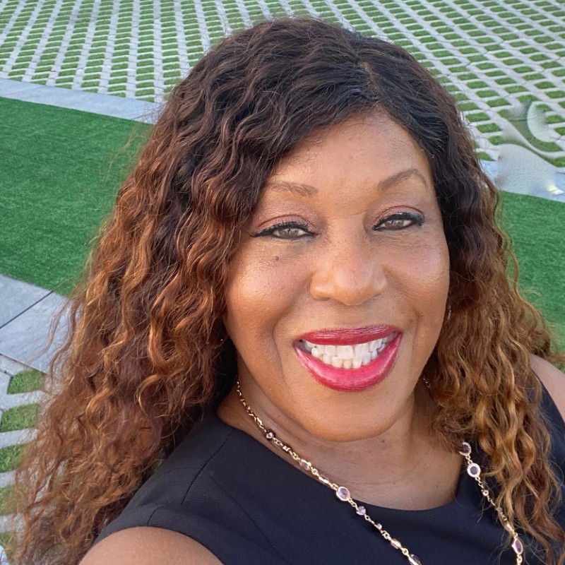 Paresh Vankar An image of Jacqueline Woods, the CMO of Teradata