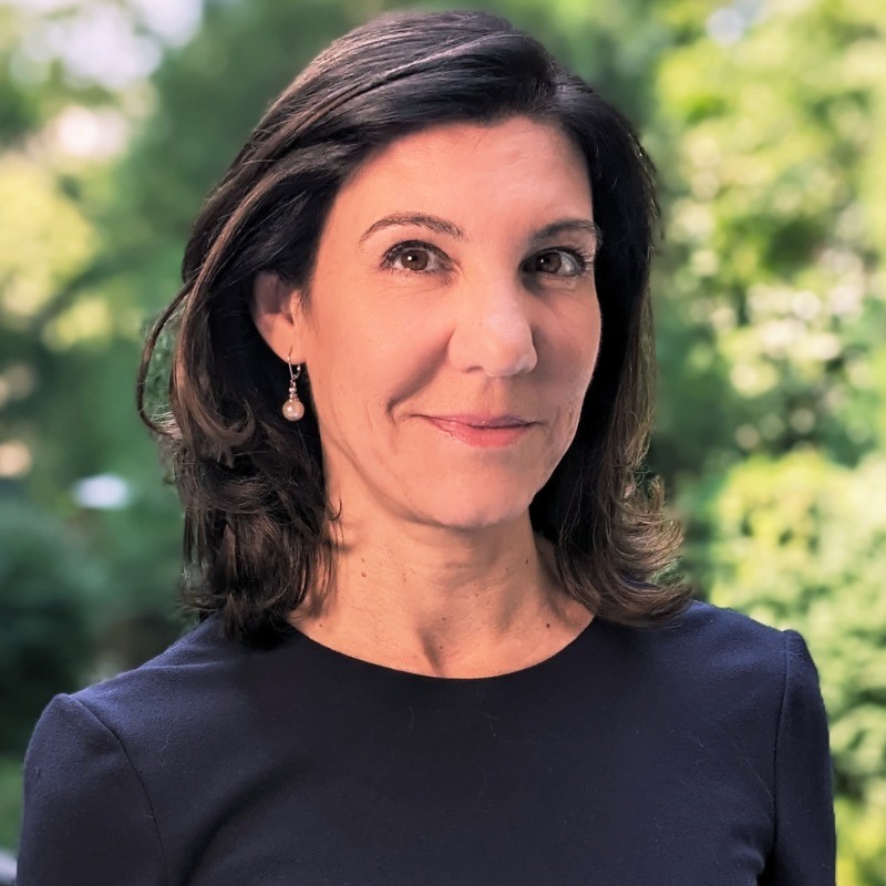 Profpic - Jaclyn Lanasa Isabel Gomez Vidal, Chief Revenue Officer at Dun & Bradstreet